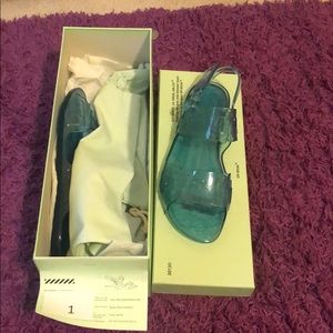 Off white jelly sandal